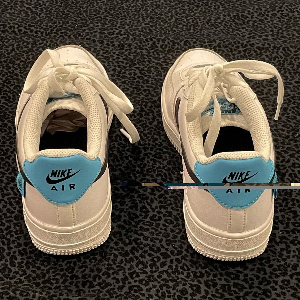 Nike Air Force 1 Boys Sneakers Youth Size 5.5Y Casual Athletic Shoes